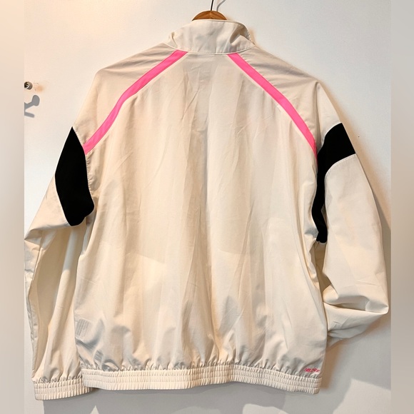 NEW BALANCE Colorblock Woven Jacket - Picture 5 of 12